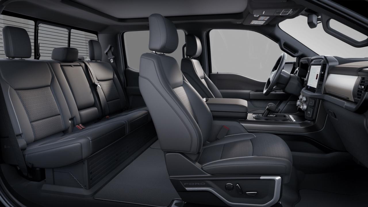 2025 Ford F-150 Lariat Photo