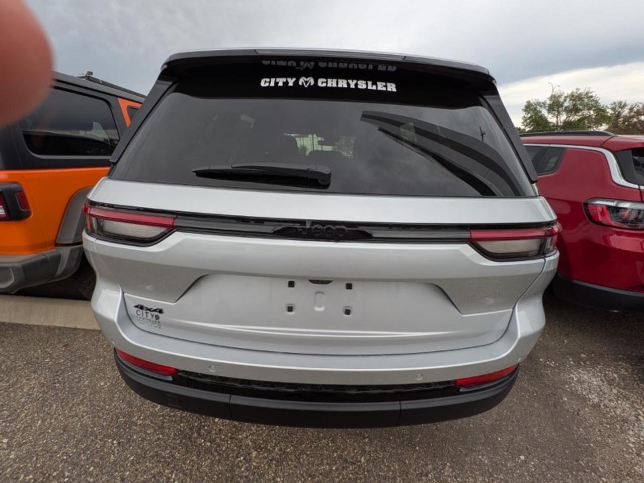 2025 Jeep Grand Cherokee Altitude Photo