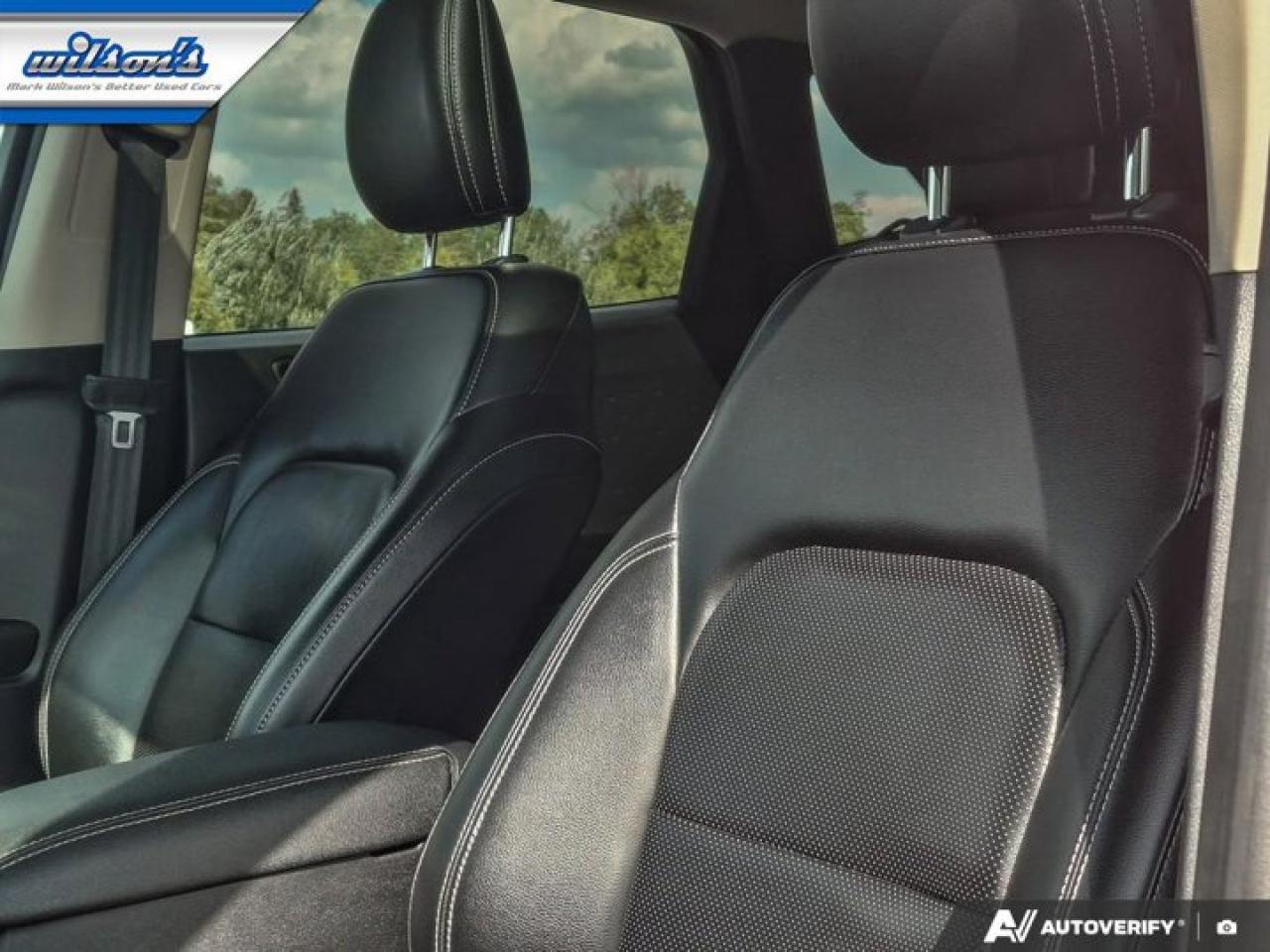 2020 Ford Escape SEL AWD | Pano Roof | Leather | Navi | Heated Seats + Steering | Remote Start | Reverse Cam & More ! Photo