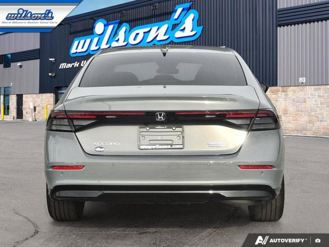 2025 Honda Accord Hybrid Touring | Leather | Sunroof | Nav | Adaptive Cruise | Cooled + Heated Seats | and More ! Photo