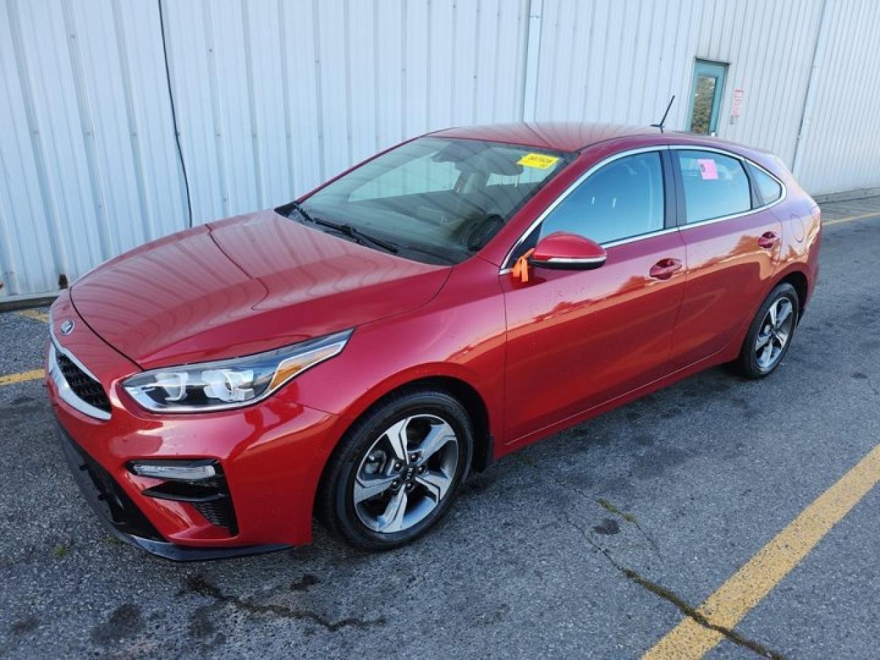 Used 2021 Kia Forte5 EX | Heated Seats + Steering | Blind Spot | Rear Cam | Carplay | Wireless Charger | and More ! for sale in Guelph, ON