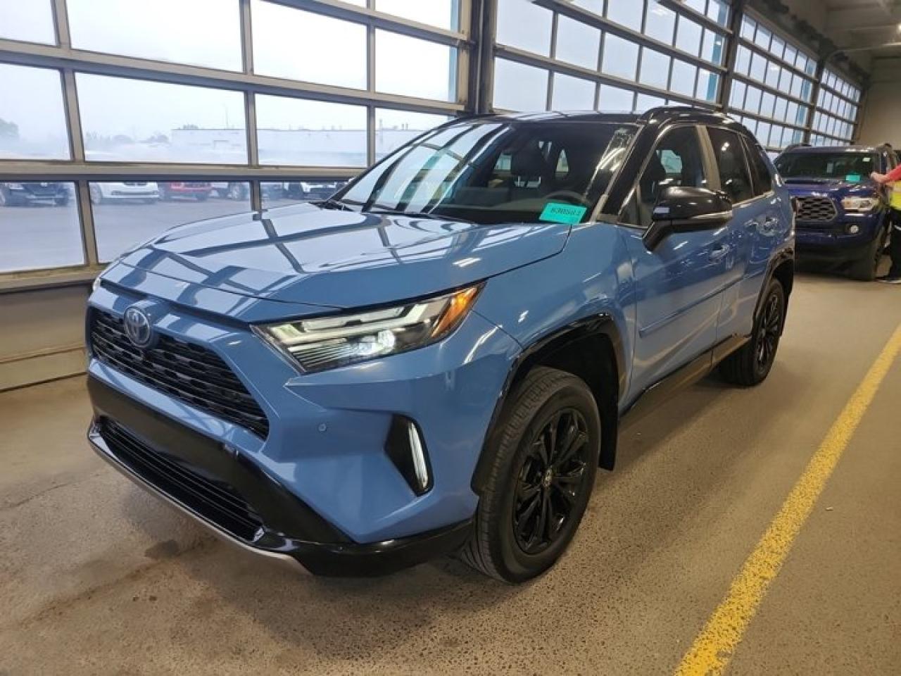 Used 2023 Toyota RAV4 Hybrid XSE AWD | Leather | Sunroof | Nav | JBL Audio | Heated Wheel and Seats | and More ! for sale in Guelph, ON
