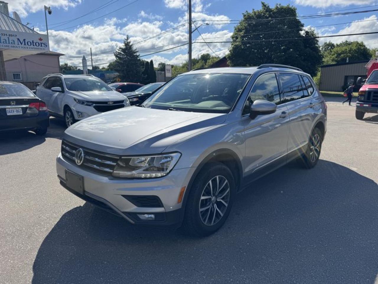 Used 2020 Volkswagen Tiguan Comfortline 4Motion | Pano Roof | Leatherette | Heated Seats | CarPlay + Android | Power Seat | for sale in Guelph, ON