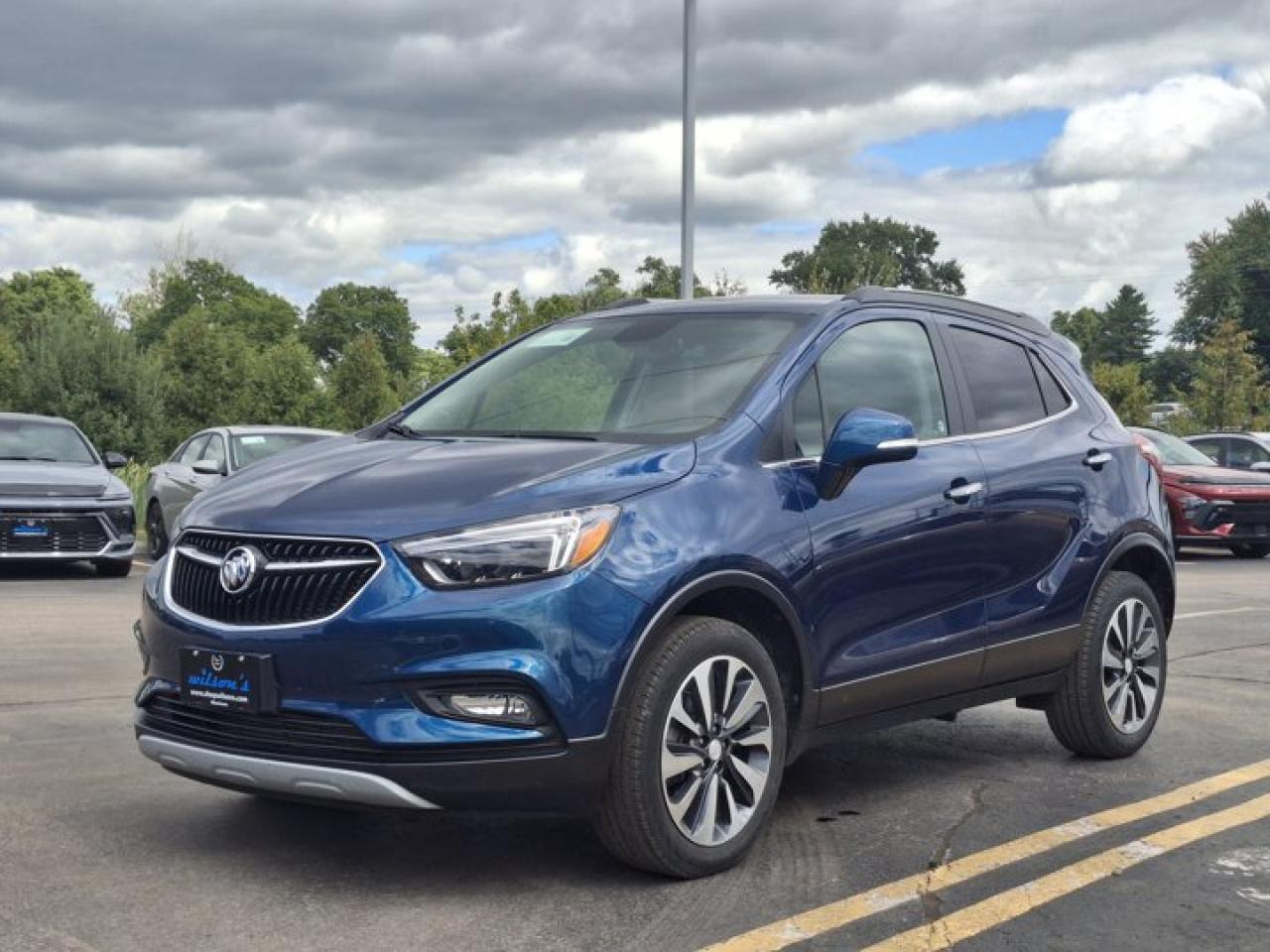 Used 2019 Buick Encore Essence AWD | Leather | Heated Seats + Steering | Remote Start | Carplay | Reverse Cam | and More ! for sale in Guelph, ON