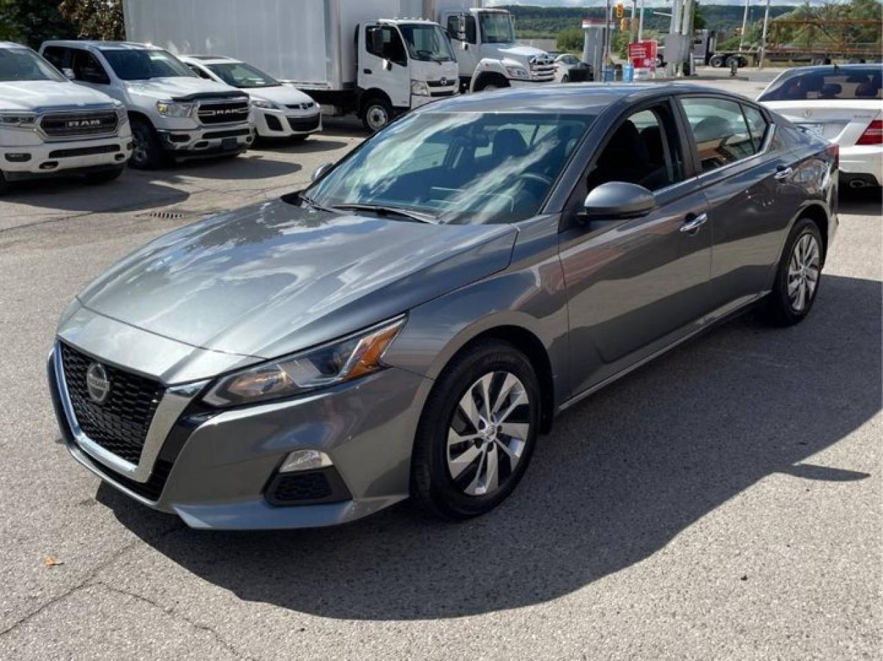 Used 2020 Nissan Altima 2.5 S AWD | Heated Seats | Remote Start | Reverse Cam | Carplay | Keyless Entry | and More ! for sale in Guelph, ON