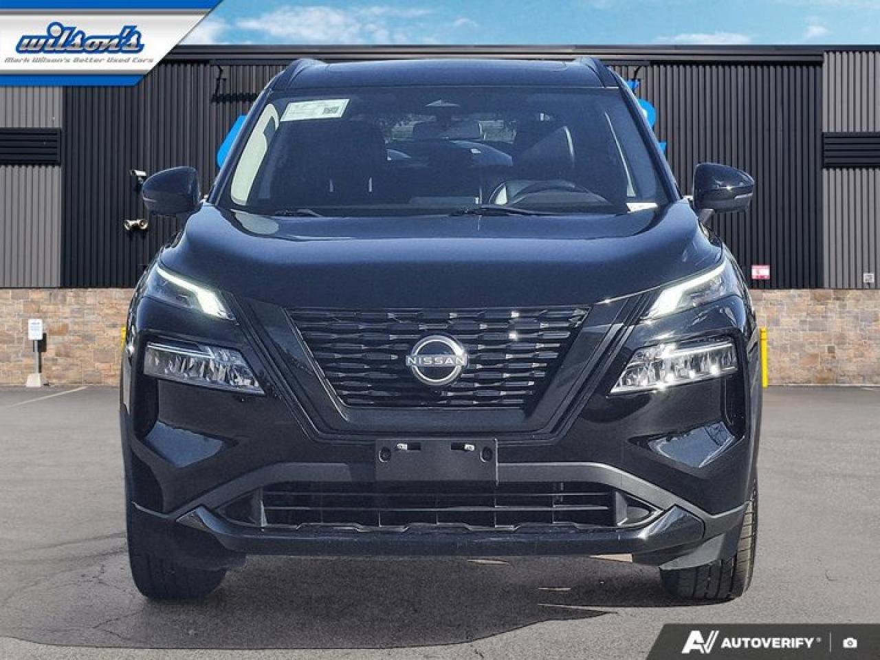 2023 Nissan Rogue SV Midnight Edition AWD | Pano Roof | Leatherette | Heated Seats + Steering | Keyless Entry & More ! Photo