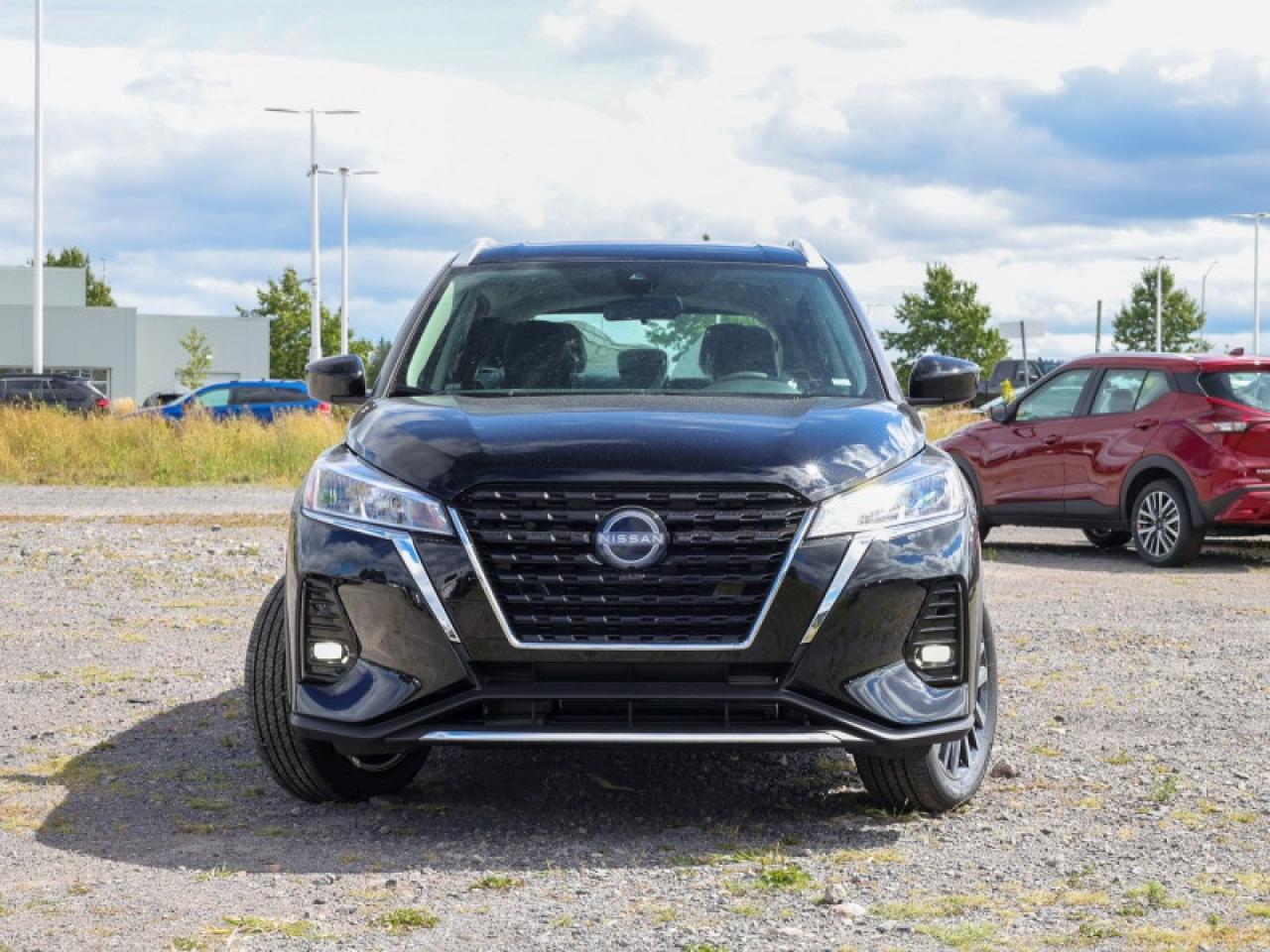 2025 Nissan Kicks Play SV  - Heated Seats -  Apple CarPlay Photo