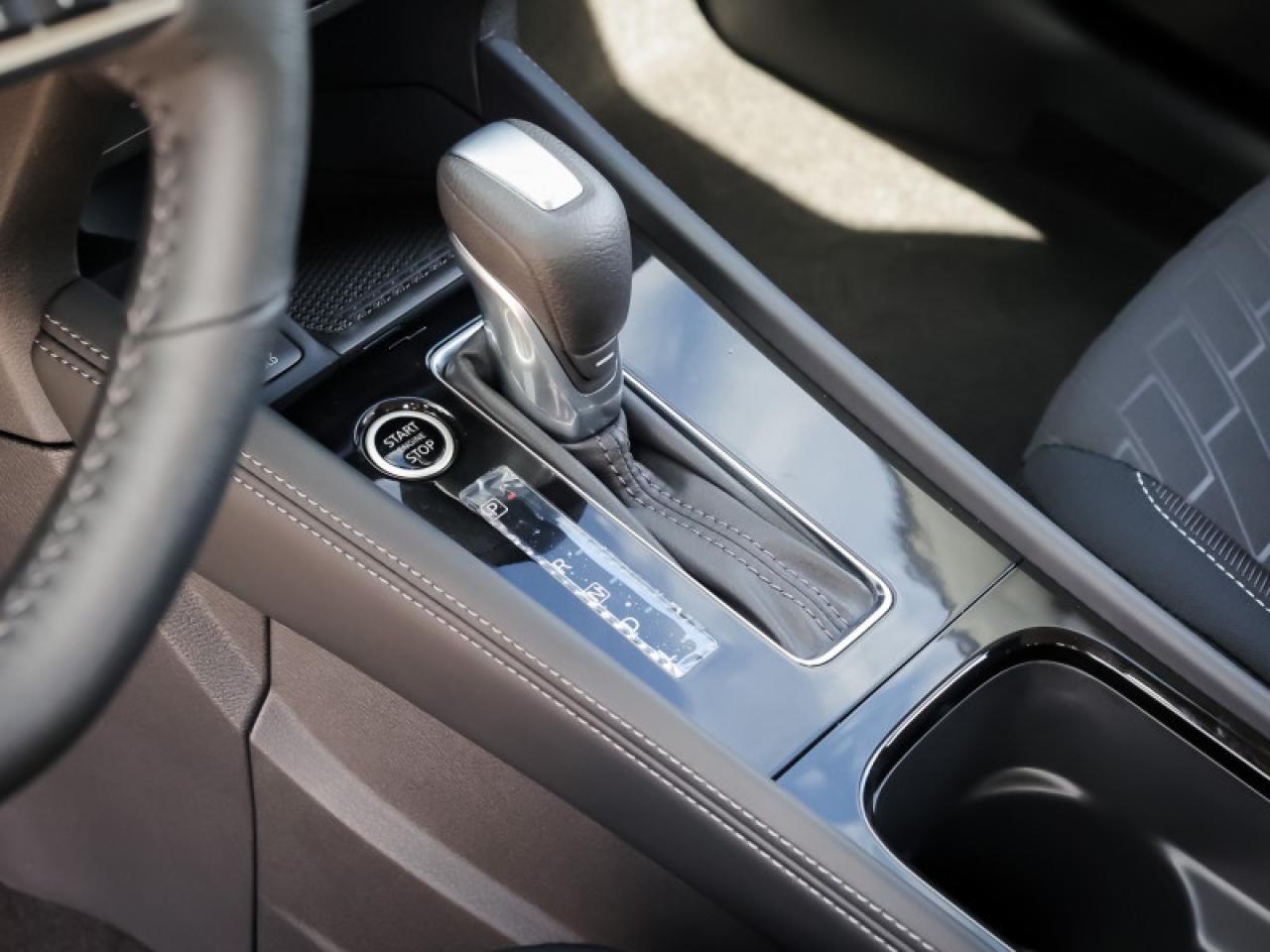 2025 Nissan Kicks Play SV  - Heated Seats -  Apple CarPlay Photo