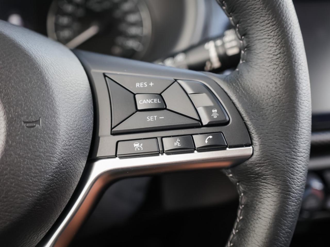 2025 Nissan Kicks Play SV  - Heated Seats -  Apple CarPlay Photo