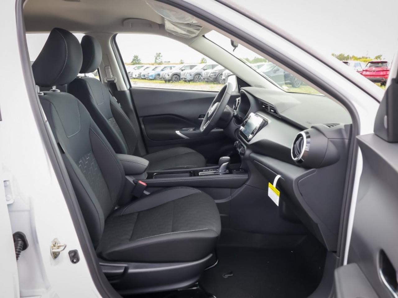 2025 Nissan Kicks Play SV  - Heated Seats -  Apple CarPlay Photo