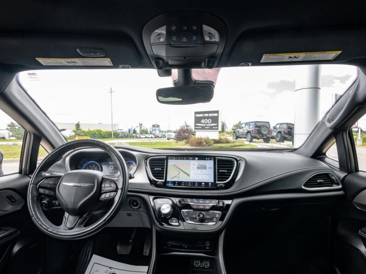 2022 Chrysler Pacifica Limited Photo