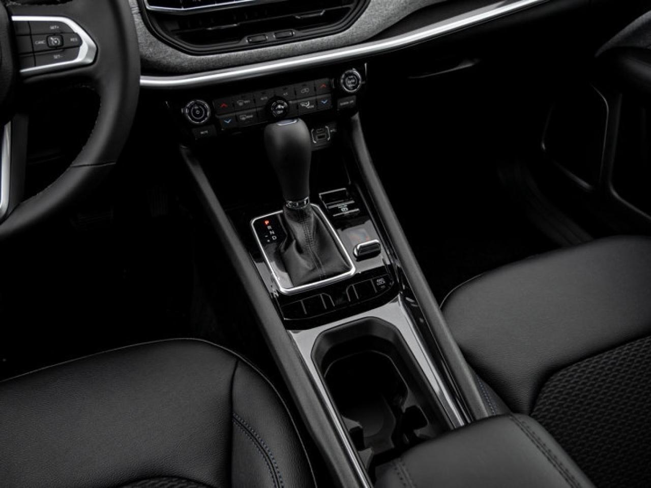 2026 Jeep Compass NORTH Photo