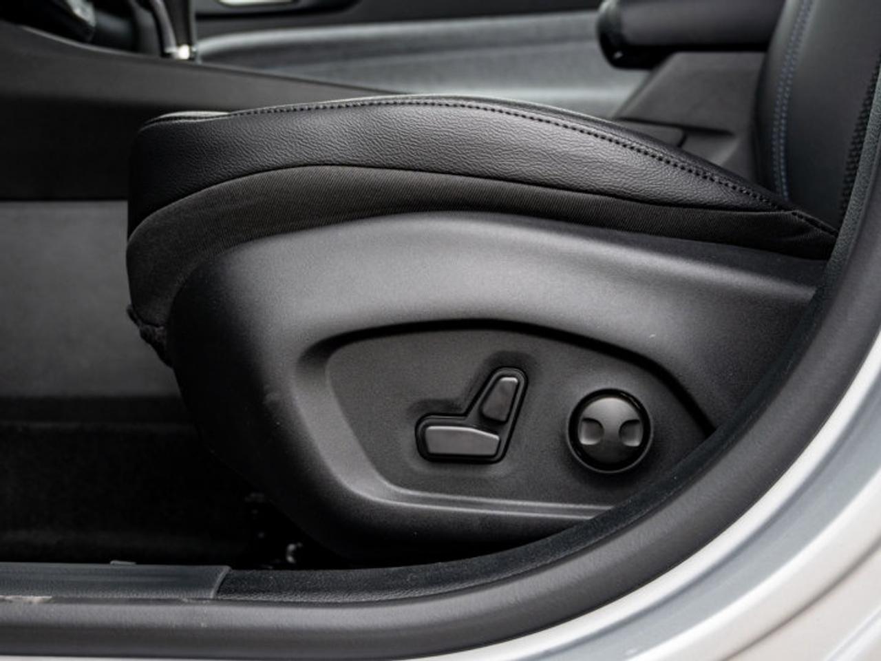 2026 Jeep Compass NORTH Photo