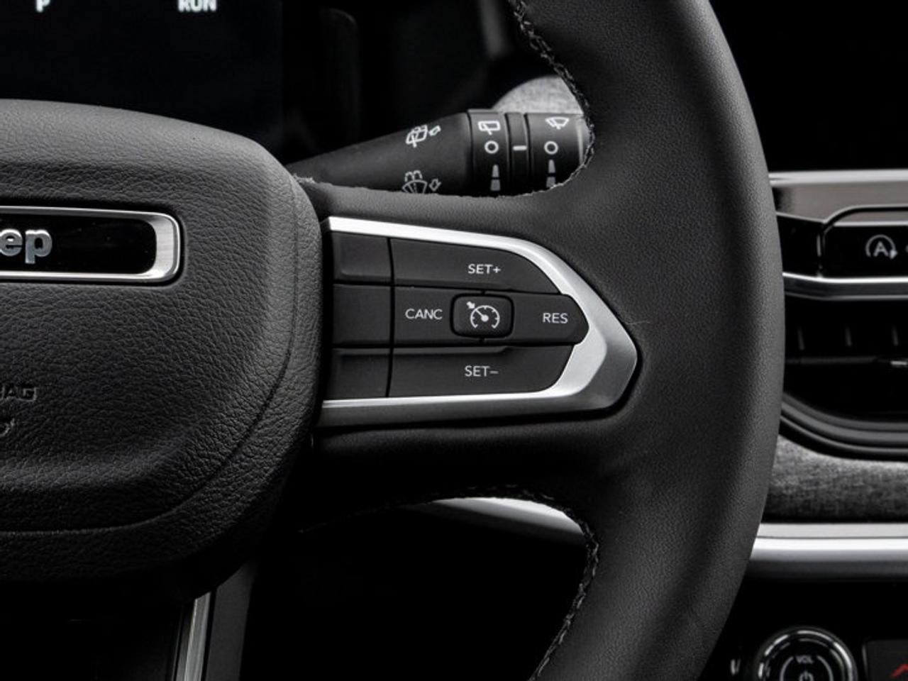 2026 Jeep Compass NORTH Photo