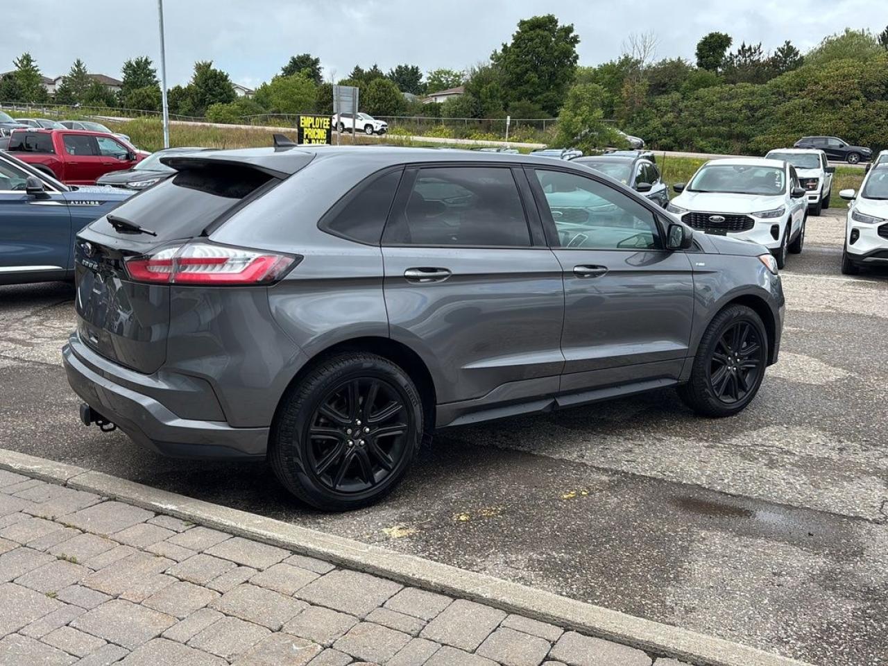 2022 Ford Edge ST Line Photo4