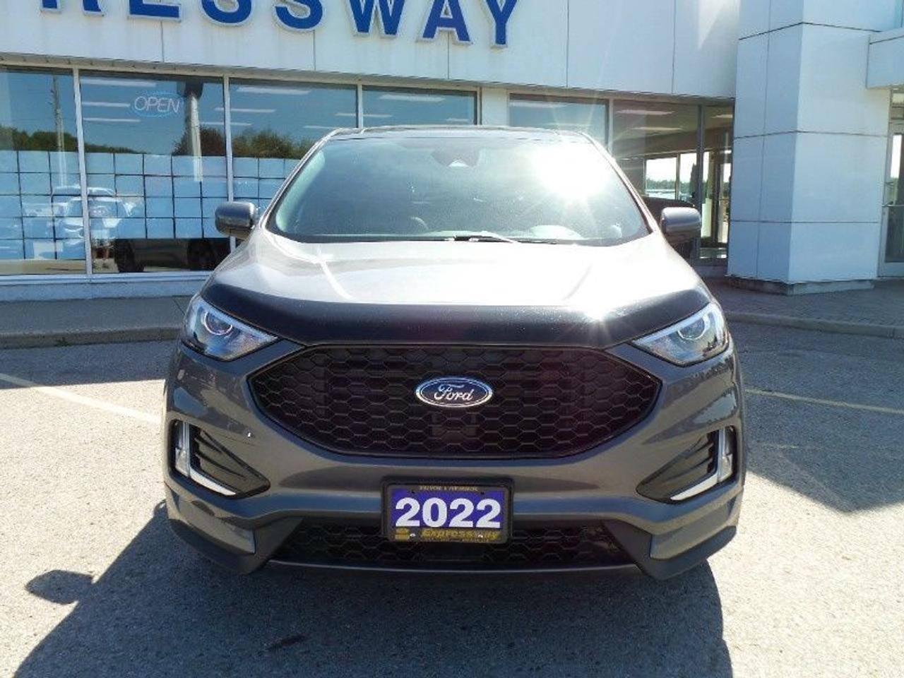 2022 Ford Edge ST LINE, COPILOT PACKAGE, PANO ROOF, HEATED WHEEL! Photo1