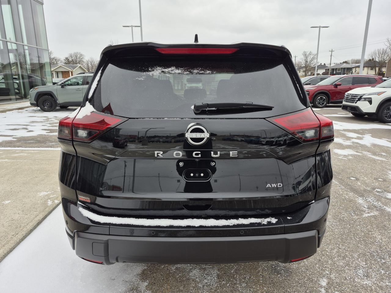 2026 Nissan Rogue S Photo4