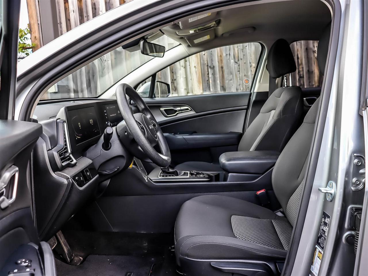 2023 Kia Sportage LX Photo