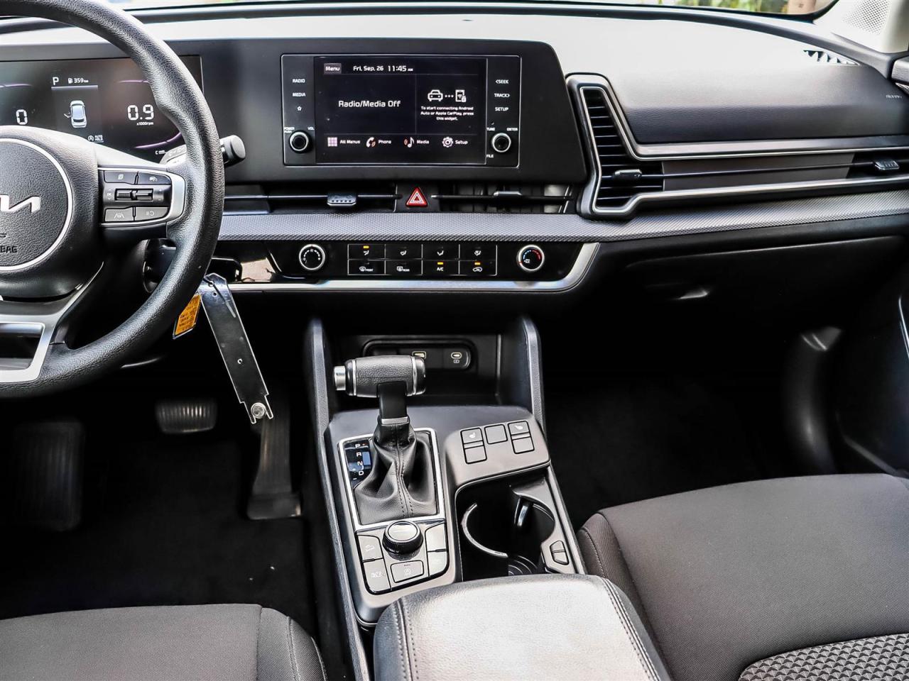 2023 Kia Sportage LX Photo