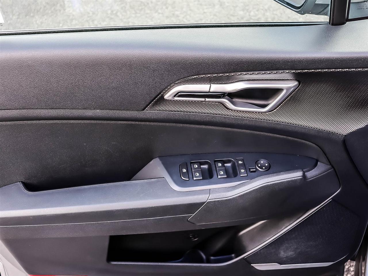 2023 Kia Sportage LX Photo