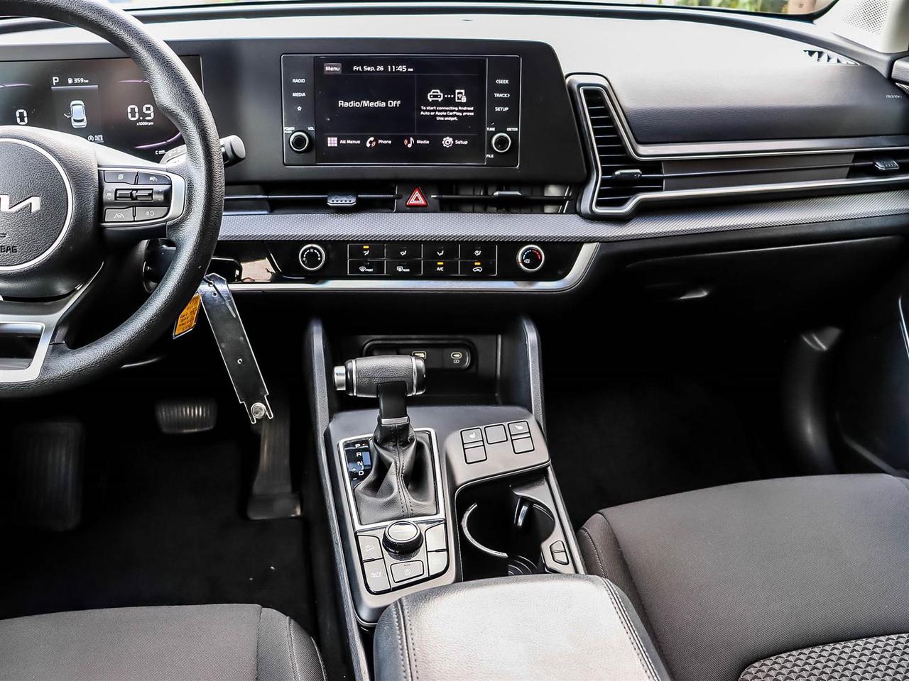 2023 Kia Sportage LX Photo