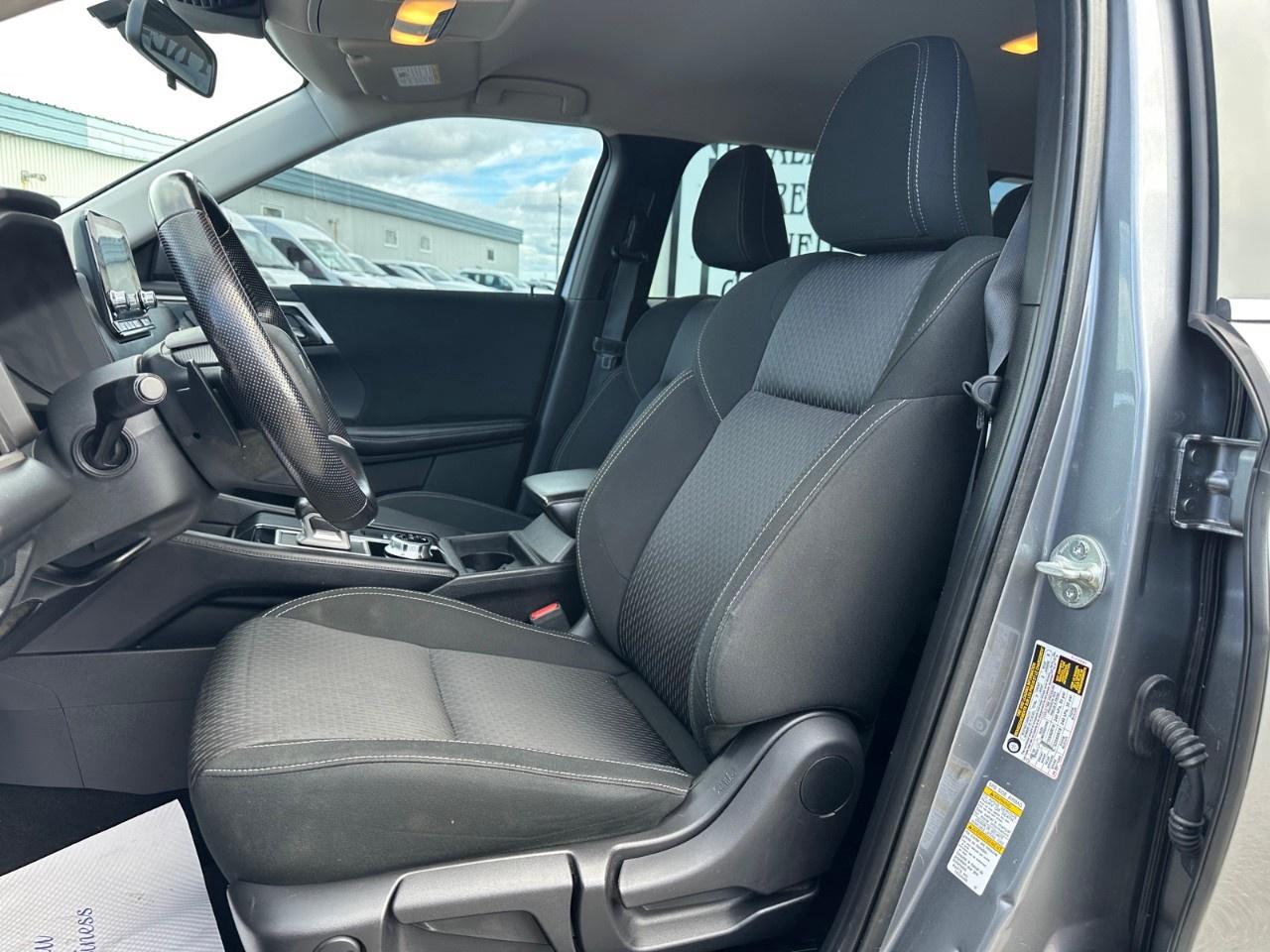 2022 Mitsubishi Outlander ES S-AWC Photo