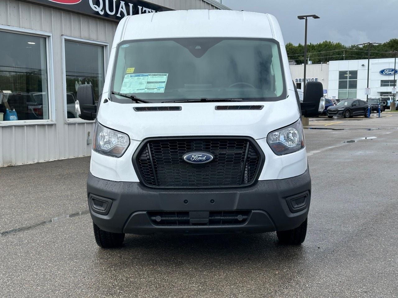 2025 Ford Transit Cargo Van T-250 148" MED RF 9070 GVWR RWD Photo