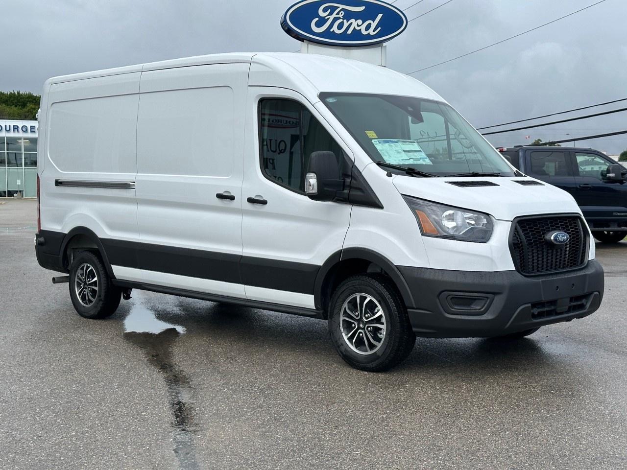2025 Ford Transit Cargo Van T-250 148" MED RF 9070 GVWR RWD Photo3