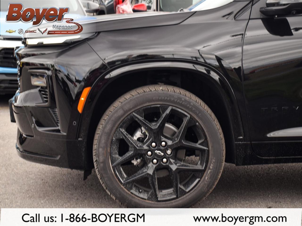 2026 Chevrolet Traverse AWD 4dr RS Photo3