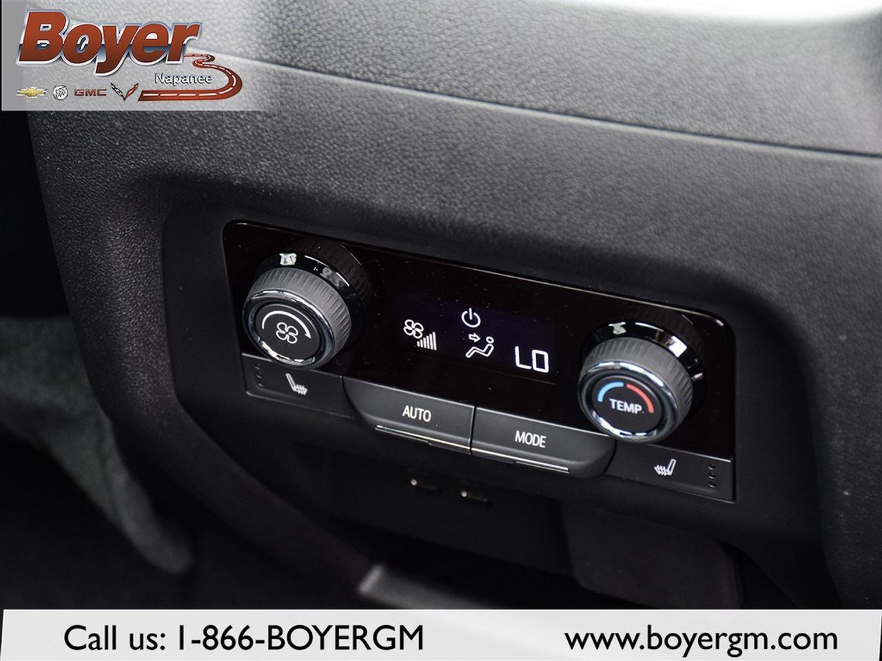 2026 Chevrolet Traverse AWD 4dr RS Photo