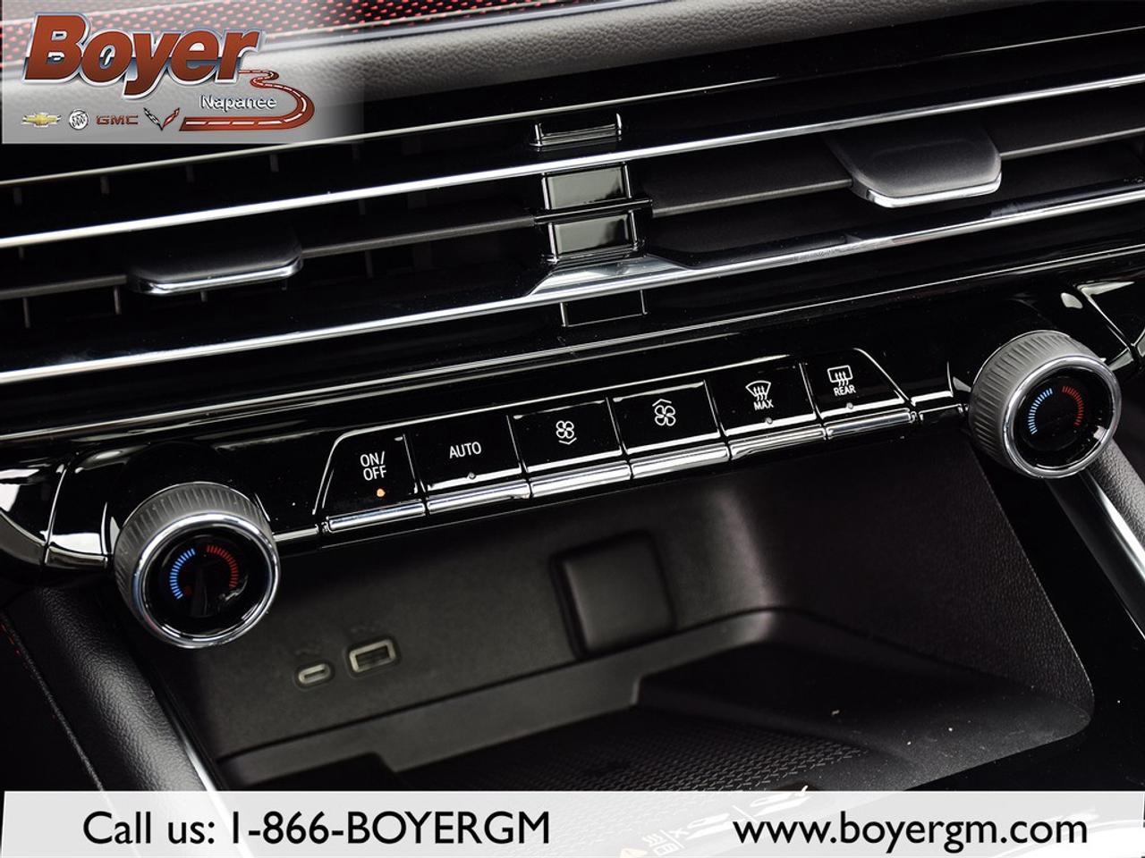 2026 Chevrolet Traverse AWD 4dr RS Photo