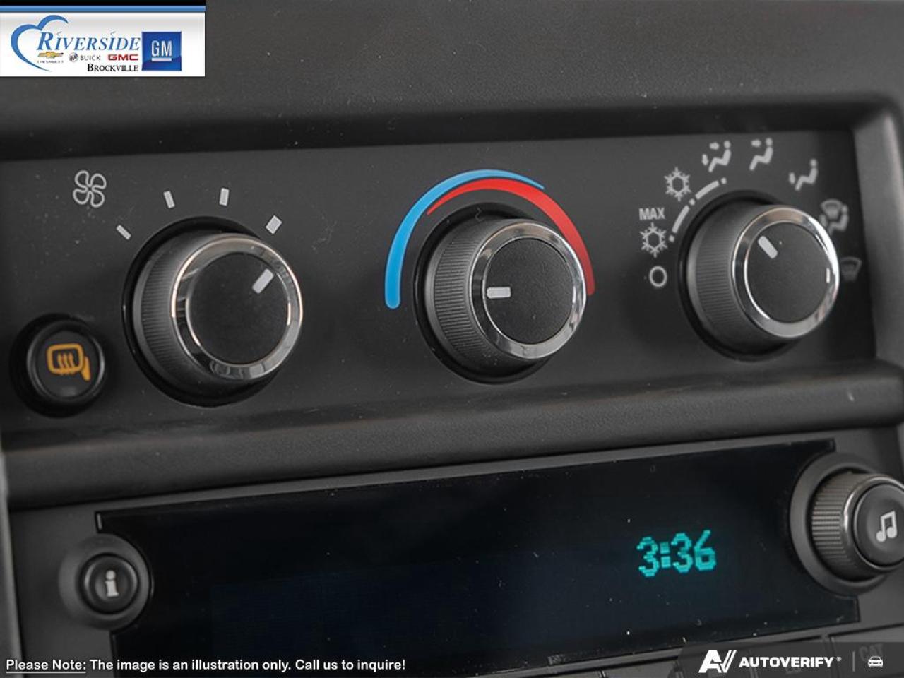 2025 GMC Savana 3500 Work Van Photo