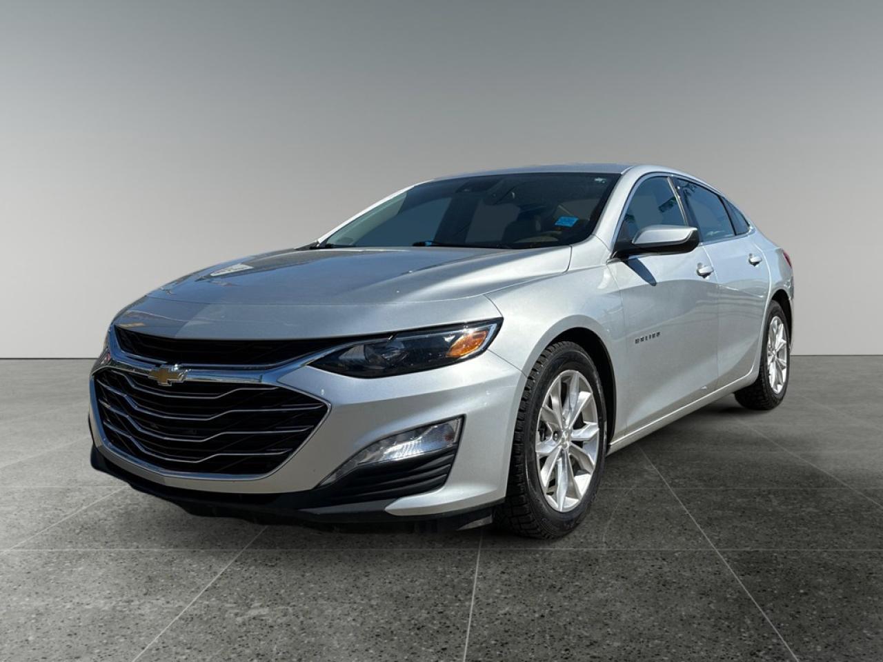 Used 2020 Chevrolet Malibu 4DR SDN LT for sale in Saskatoon, SK