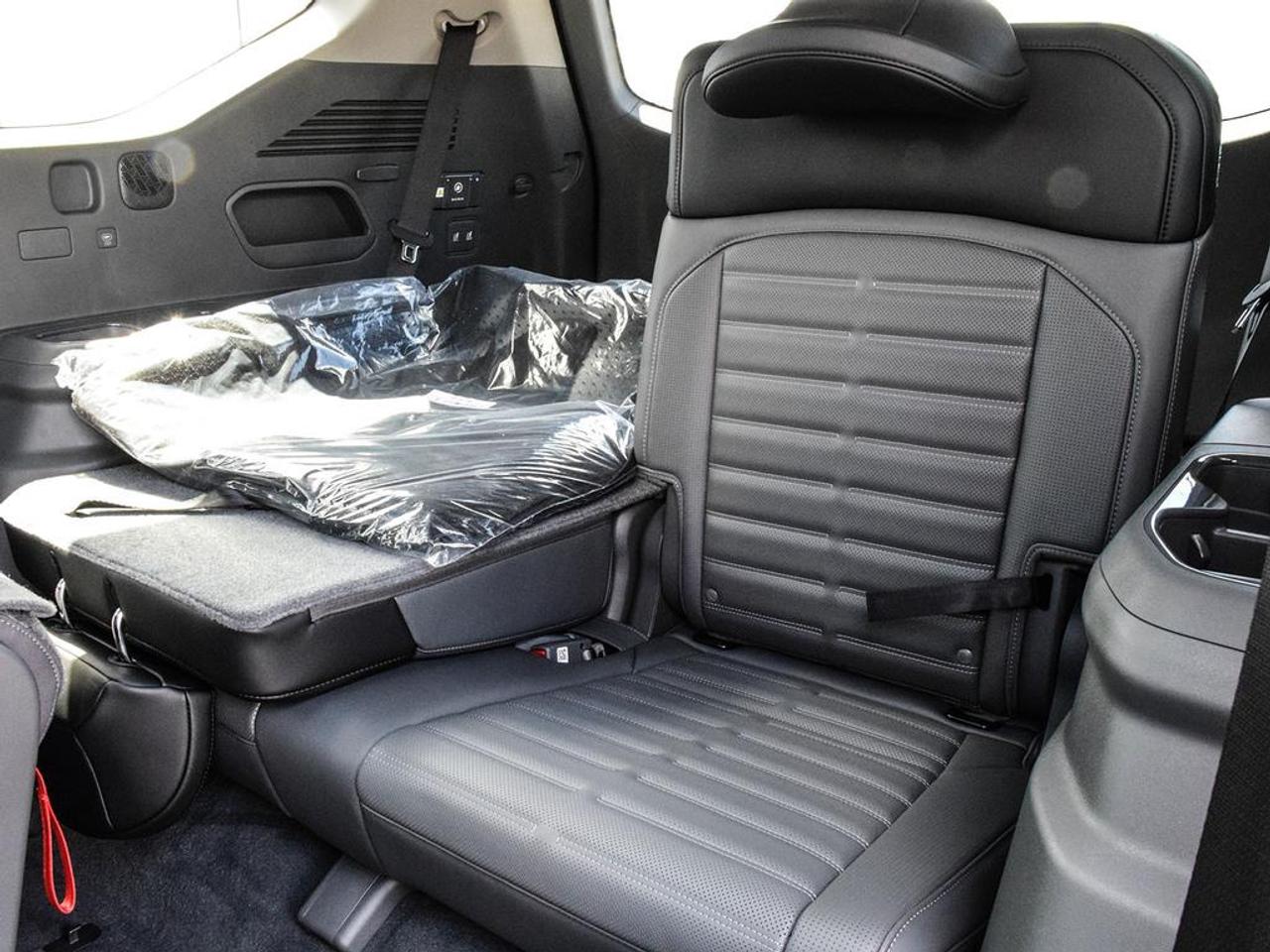 2026 Kia EV9 LAND W/PLUS PACKAGE Photo