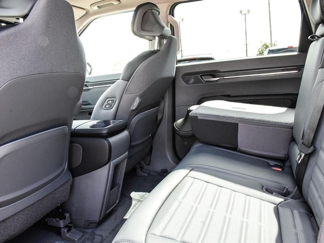 2026 Kia EV9 LAND W/PLUS PACKAGE Photo