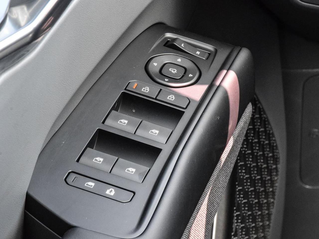 2026 Kia EV9 LAND W/PLUS PACKAGE Photo