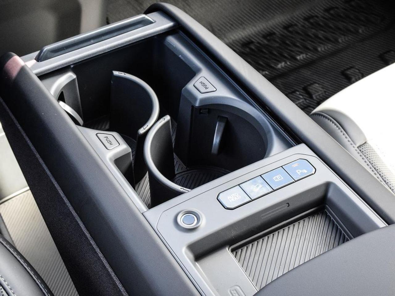 2026 Kia EV9 LAND W/PLUS PACKAGE Photo