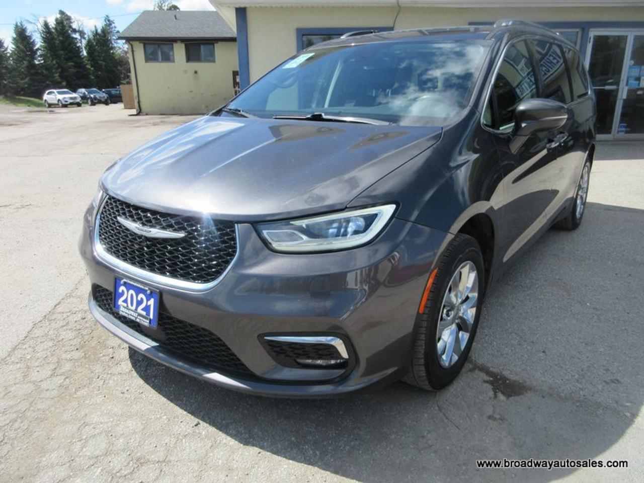 2021 Chrysler Pacifica ALL-WHEEL DRIVE TOURING-VERSION 7 PASSENGER 3.6L - V6.. CAPTAINS.. 3RD ROW.. NAVIGATION.. POWER DOORS & TAILGATE.. LEATHER.. HEATED SEATS & WHEEL.. Photo0