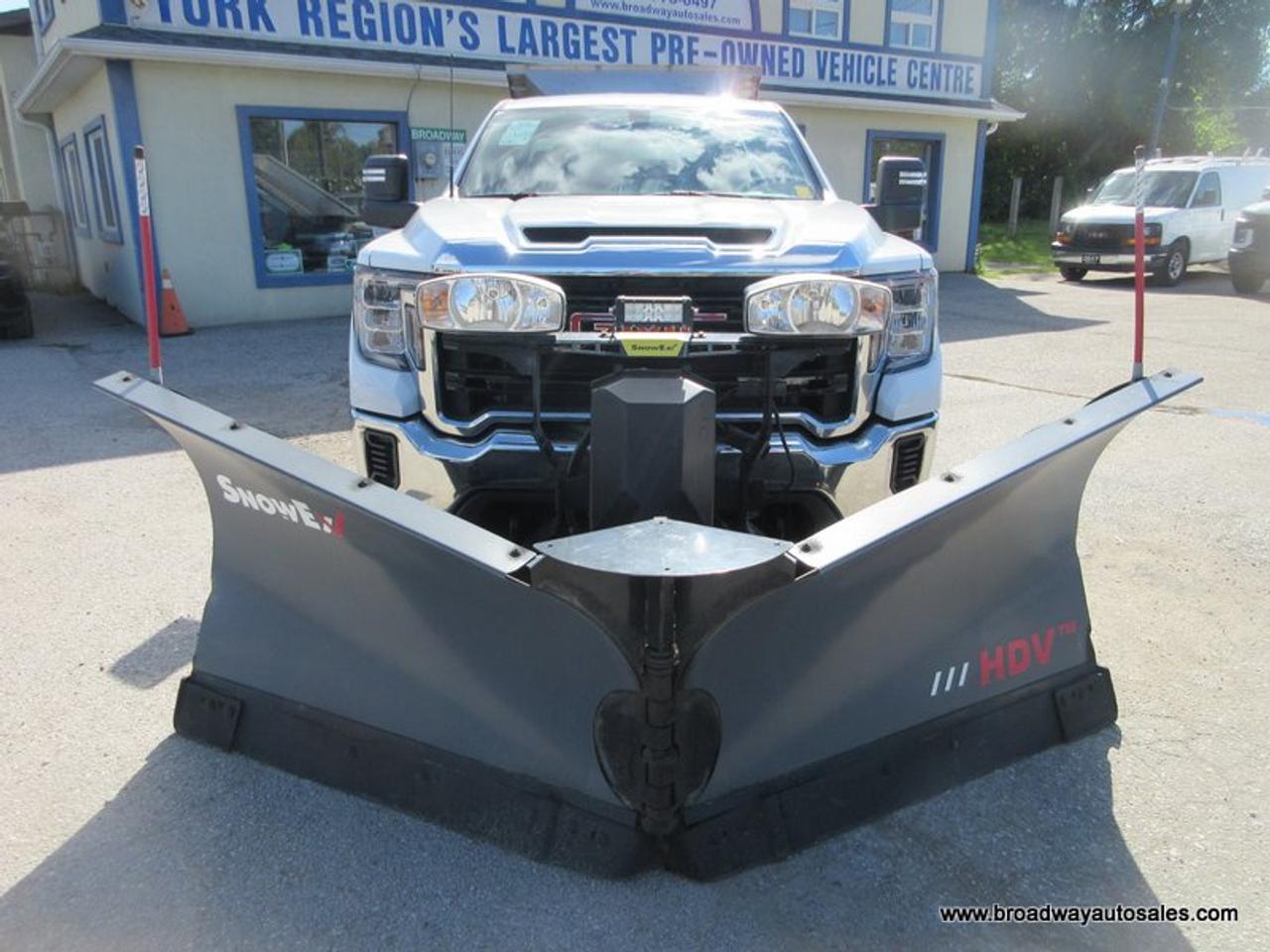 2022 GMC Sierra 2500 3/4 TON SL-VERSION 6 PASSENGER 6.6L - V8.. 4X4.. QUAD-CAB.. 6.6-BOX.. SNOW-EX-V-PLOW.. DUMPER-DOGG-SALTER.. BACK-UP CAMERA.. BLUETOOTH SYSTEM.. Photo