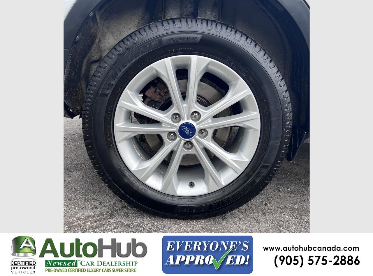 2017 Ford Escape SE-AWD-NAV-BACKUP CAMERA-HEATED SEATS Photo