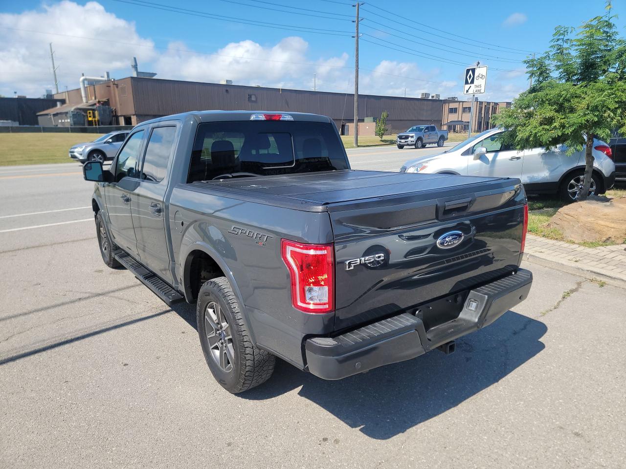 2017 Ford F-150 XLT | Sport - Photo #9