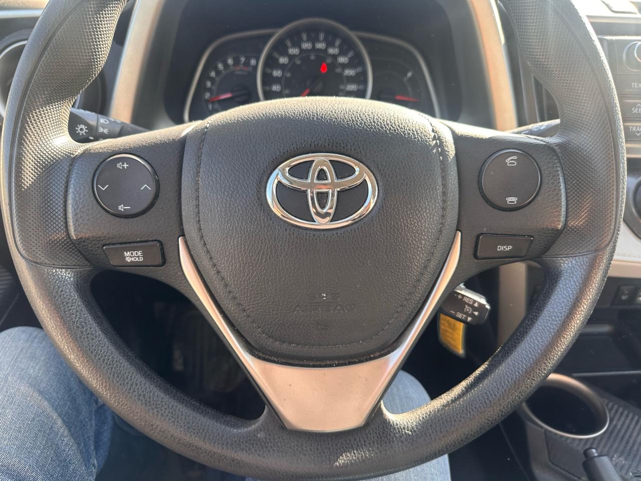 2013 Toyota RAV4 LE - Photo #8