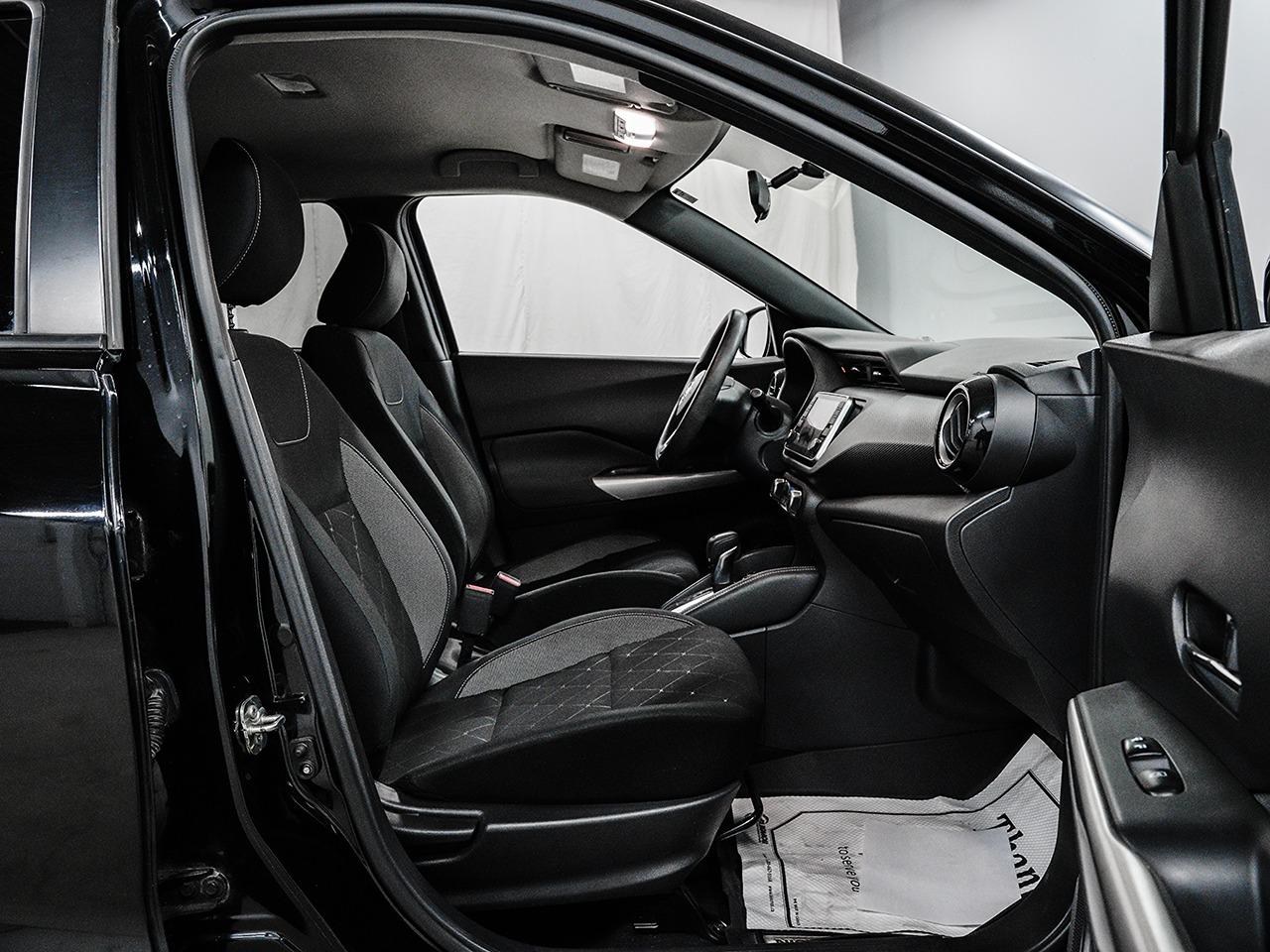 2019 Nissan Kicks SV | ANROID AUTO/APPLE CARPLAY | HEATED SEATS Photo14