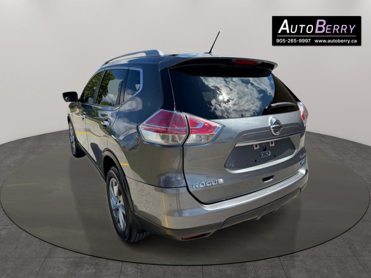 2014 Nissan Rogue AWD 4dr SL Photo