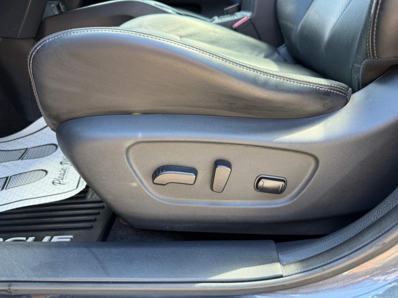 2014 Nissan Rogue AWD 4dr SL Photo