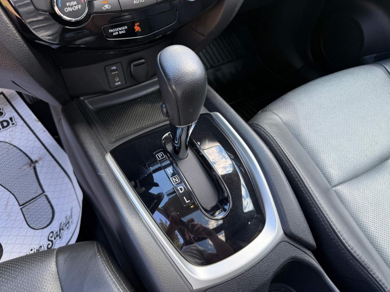 2014 Nissan Rogue AWD 4dr SL Photo