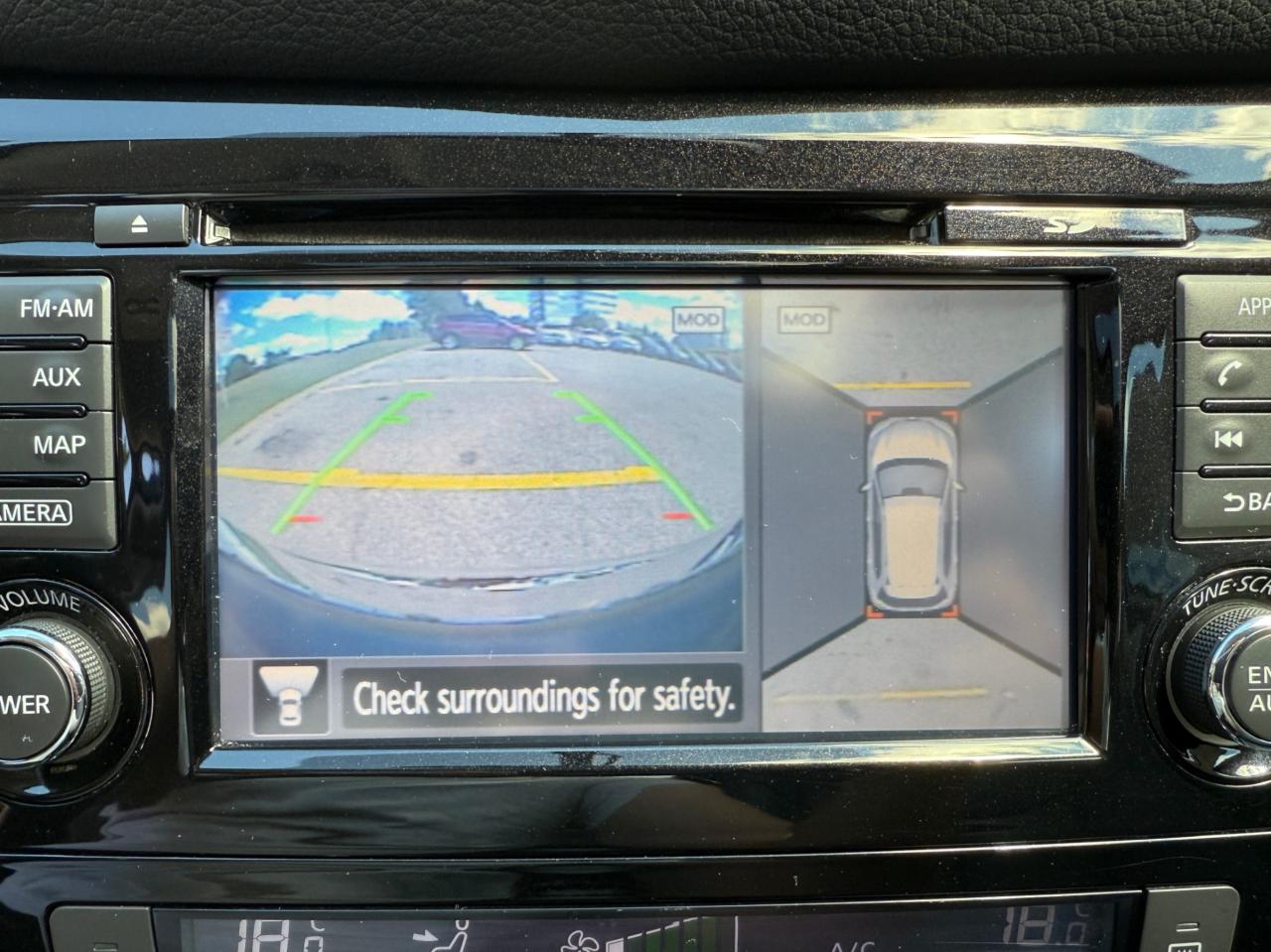 2014 Nissan Rogue AWD 4dr SL Photo