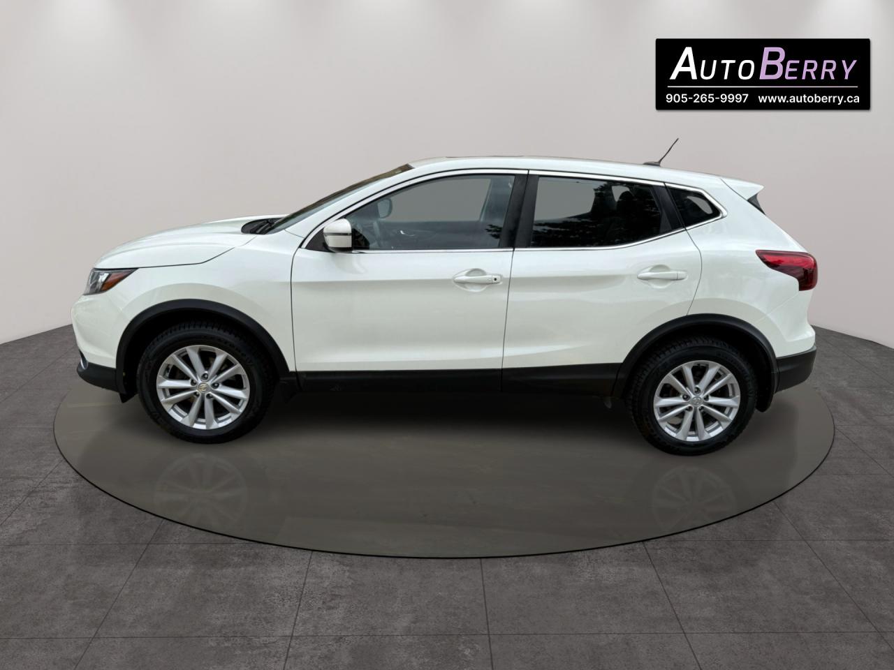 2018 Nissan Qashqai AWD SV CVT Photo4