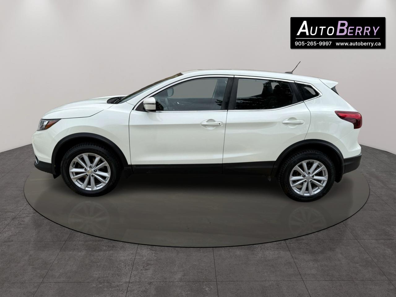 2018 Nissan Qashqai AWD SV CVT Photo4