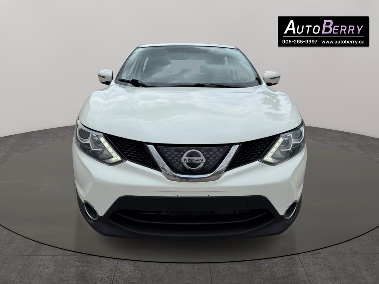 2018 Nissan Qashqai AWD SV CVT Photo2